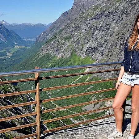 15 Person In Eidsvag-by Traum Сasa de vacaciones Eidsvåg