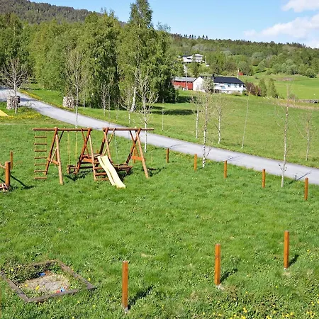 15 Person In Eidsvag-by Traum Eidsvag (Nesset)